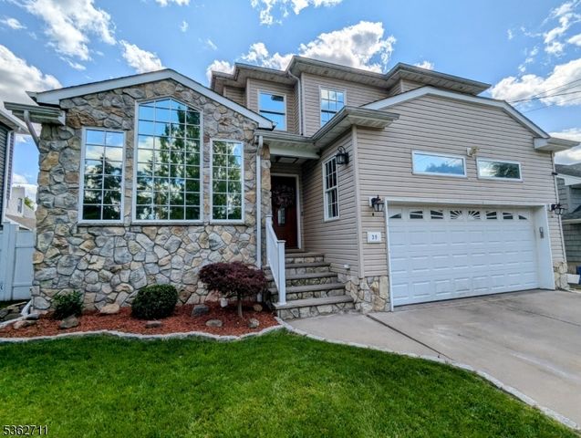 39 Wilson St, Nutley Twp., NJ 07110
