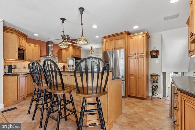 181 SLEIGHRIDE RD, Willow Grove, PA 19090