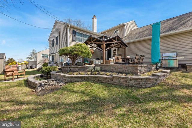 181 SLEIGHRIDE RD, Willow Grove, PA 19090