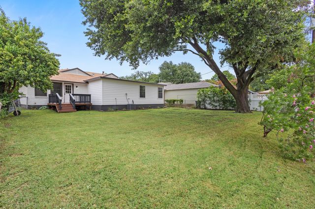 2324 Materhorn Drive, Dallas, TX 75228