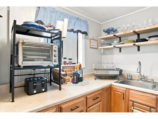 15016 Ne 74TH St, Vancouver, WA 98682