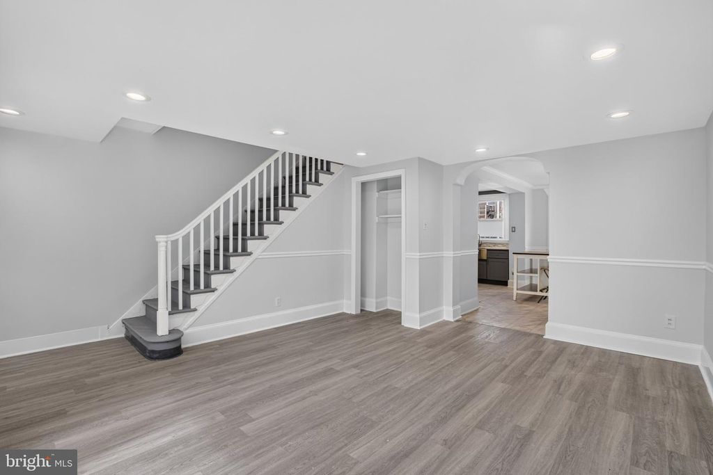 1905 CONLYN ST, PHILADELPHIA, PA 19141 — photo 5