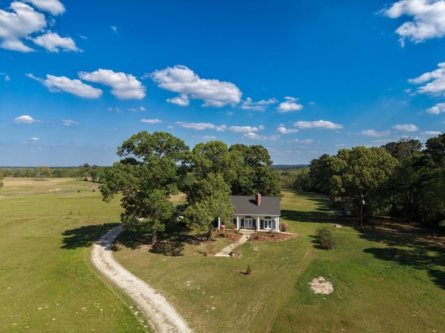 16742 Fm 831, Buffalo, TX 75831