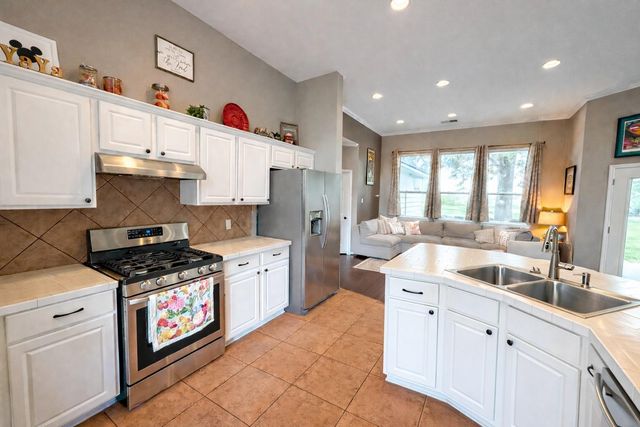 16742 Fm 831, Buffalo, TX 75831