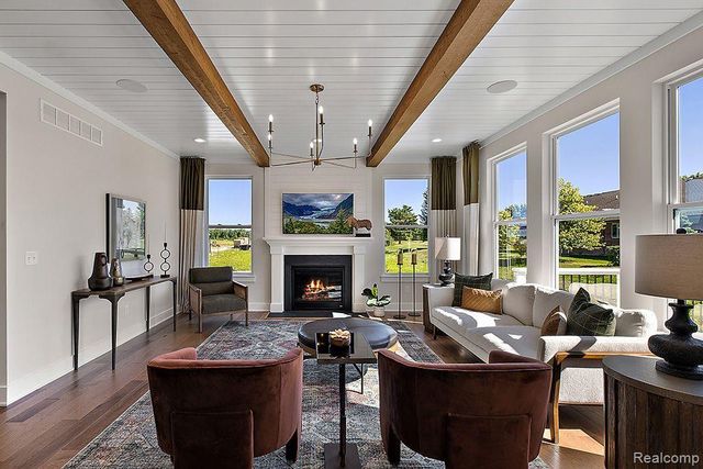 26718 Starters Way, South Lyon, MI 48178