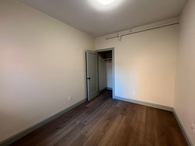 160 Seabury St 12, Fall River, MA 02720