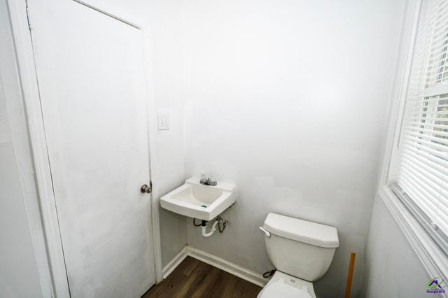 311 Arnold Blvd, Warner Robins, GA 31093