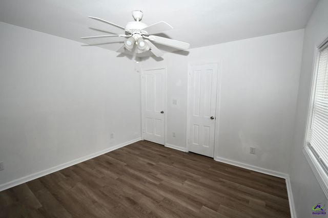 311 Arnold Blvd, Warner Robins, GA 31093