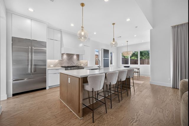 3872 Cortez Drive, Dallas, TX 75220