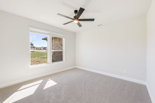 1025 Raptor Road, Alvarado, TX 76009