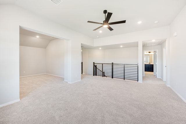 1025 Raptor Road, Alvarado, TX 76009