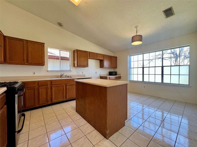 6005 Avery Island Ave, Austin, TX 78727