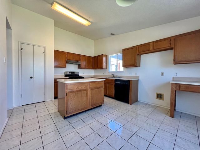 6005 Avery Island Ave, Austin, TX 78727