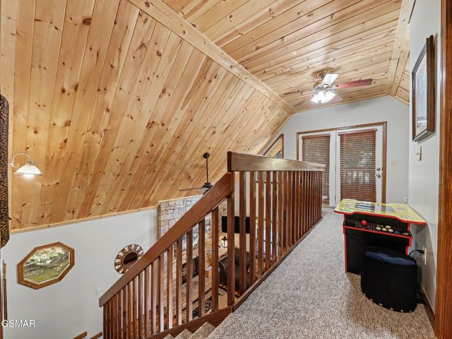 318 Greenwood Way, Pigeon Forge, TN 37863