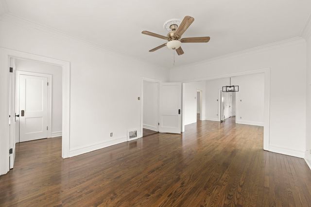 9118 Lincoln Avenue 2, Brookfield, IL 60513
