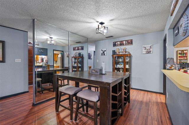 106 Frederick LN, Thorndale, TX 76577