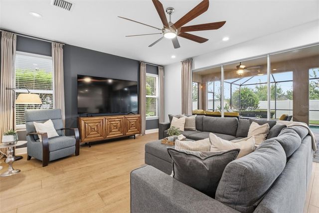 9323 BELLA VITA CIRCLE, Land O Lakes, FL 34637