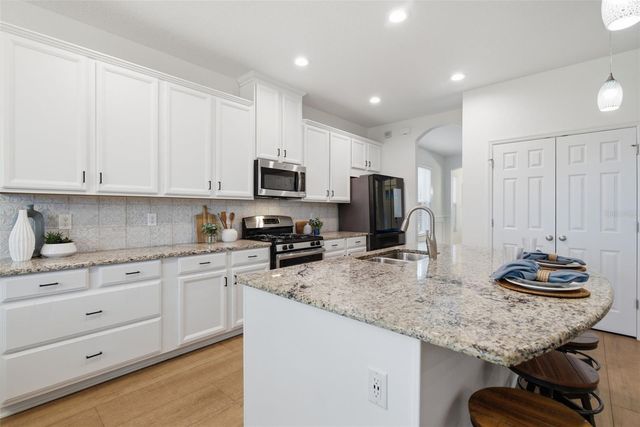 9323 BELLA VITA CIRCLE, Land O Lakes, FL 34637