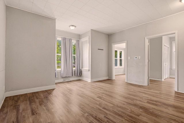 1002 8th STREET S, La Crosse, WI 54601