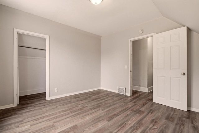 1002 8th STREET S, La Crosse, WI 54601