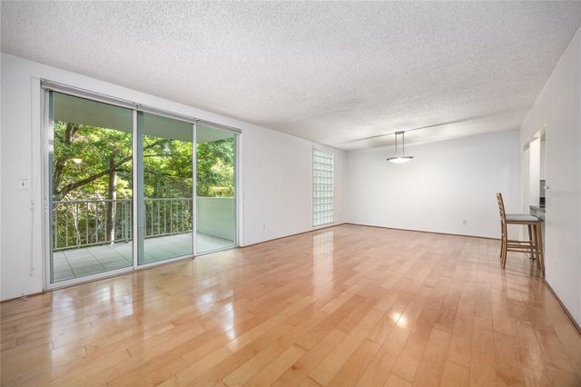 1719 NW 23RD AVENUE 3F, Gainesville, FL 32605