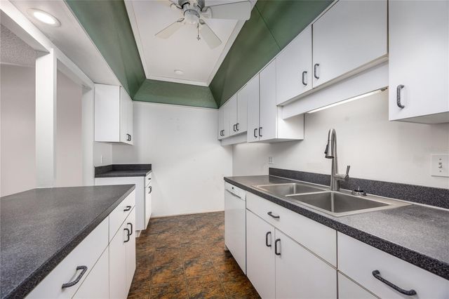 1719 NW 23RD AVENUE 3F, Gainesville, FL 32605