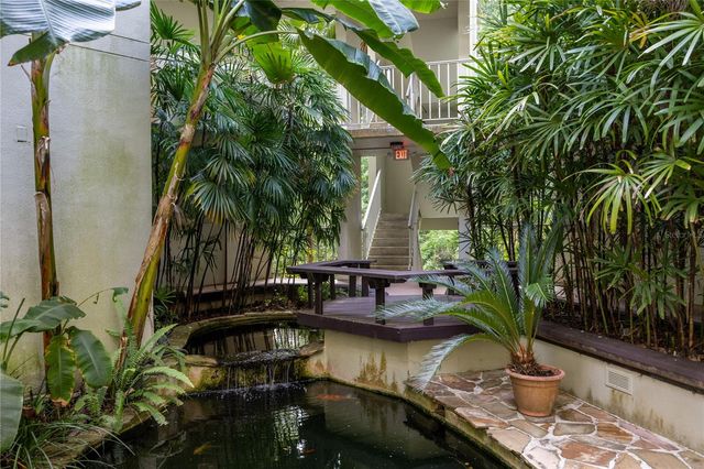 1719 NW 23RD AVENUE 3F, Gainesville, FL 32605