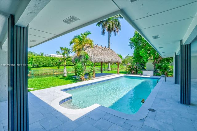 14675 SW 78th Ave, Palmetto Bay, FL 33158