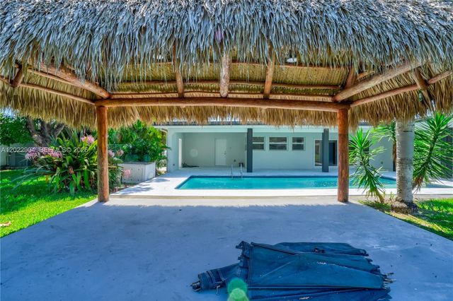 14675 SW 78th Ave, Palmetto Bay, FL 33158