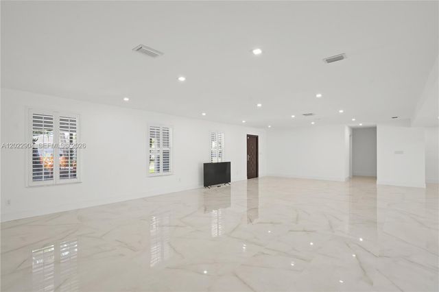 14675 SW 78th Ave, Palmetto Bay, FL 33158