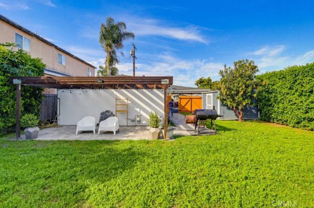 522 W Cherry Street, Compton, CA 90222