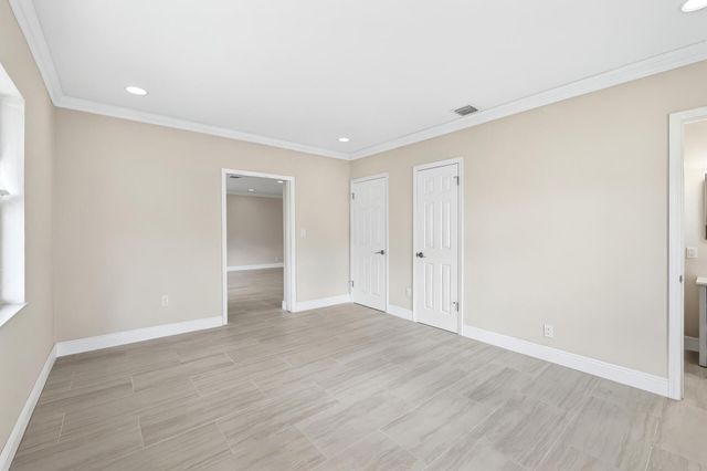 2000 NE 17TH Court 1-2, Fort Lauderdale, FL 33305