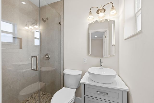 2000 NE 17TH Court 1-2, Fort Lauderdale, FL 33305