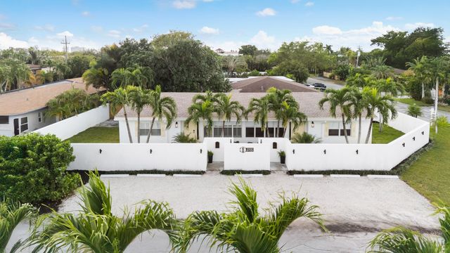 2000 NE 17TH Court 1-2, Fort Lauderdale, FL 33305