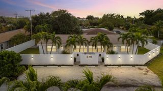 2000 NE 17TH Court 1-2, Fort Lauderdale, FL 33305