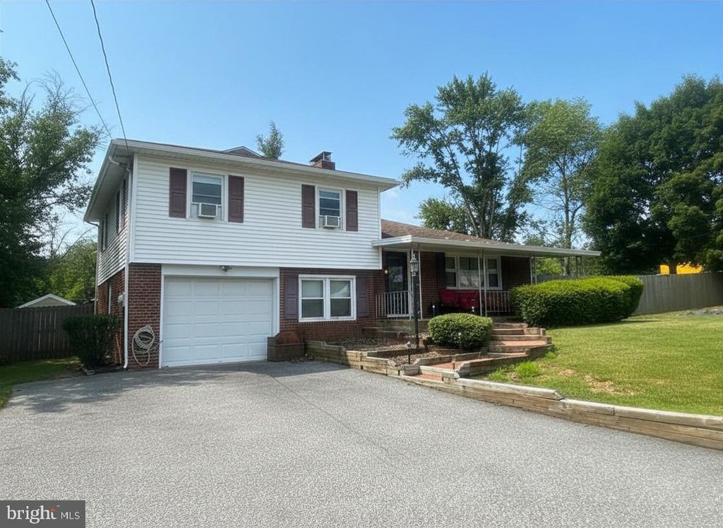 2654 GRANDVIEW AVE, York, PA 17408