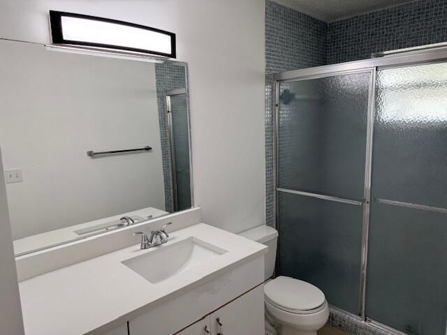 1000 SW 16th Street, Boynton Beach, FL 33426