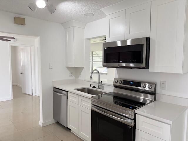 1000 SW 16th Street, Boynton Beach, FL 33426