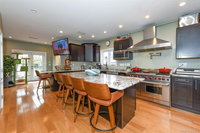 2688 Rosebud Avenue, Merrick, NY 11566