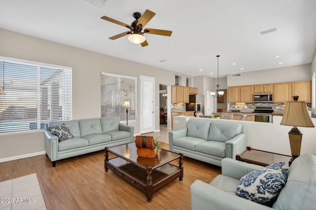 1162 W CHILTON Avenue, Gilbert, AZ 85233