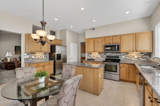 1162 W CHILTON Avenue, Gilbert, AZ 85233