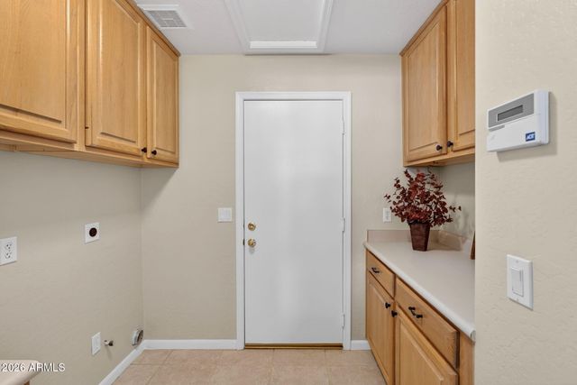 1162 W CHILTON Avenue, Gilbert, AZ 85233