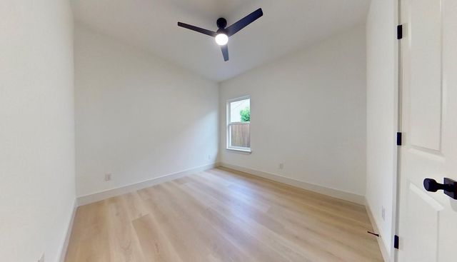 406 Indiana Street, Arlington, TX 76011