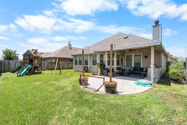 16226 Amber Brown Drive, Hockley, TX 77447