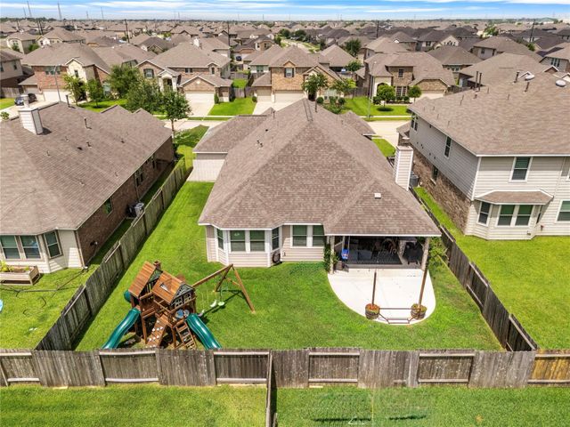 16226 Amber Brown Drive, Hockley, TX 77447