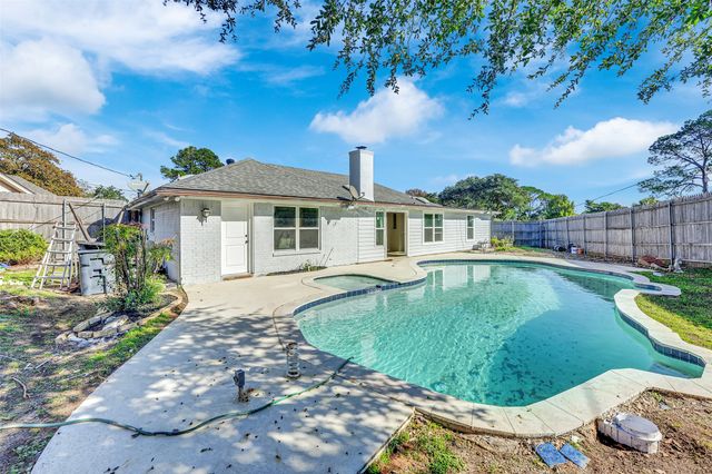 3919 San Miguel Court, Arlington, TX 76016