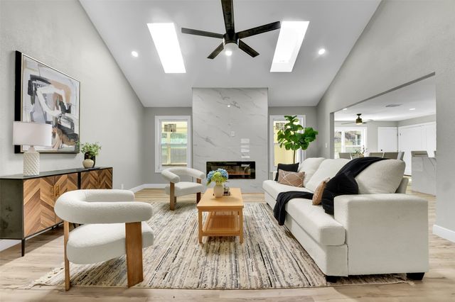 3919 San Miguel Court, Arlington, TX 76016