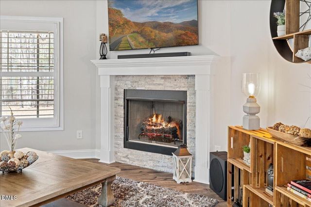 338 Oakhaven Drive, Holly Springs, NC 27540