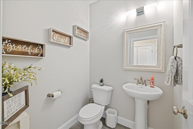 338 Oakhaven Drive, Holly Springs, NC 27540