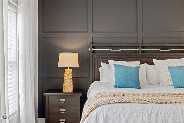 338 Oakhaven Drive, Holly Springs, NC 27540